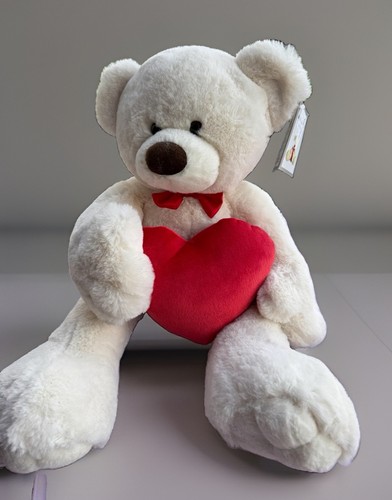 Hugglesworth white plush - hugglesworth,