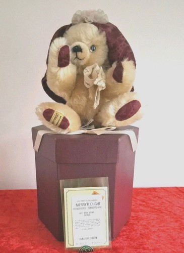 Merrythought the hat box - merrythought, bear